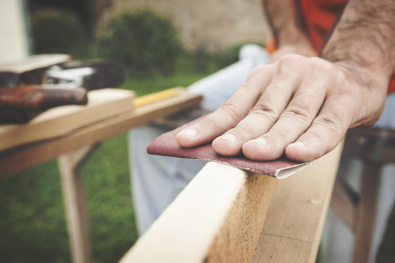 Sanding door edges